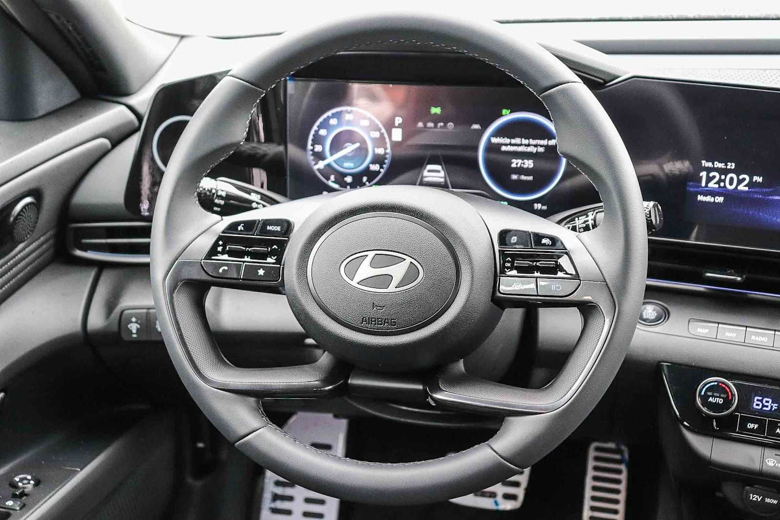 Thumbnail: 2026 Hyundai Elantra - 22