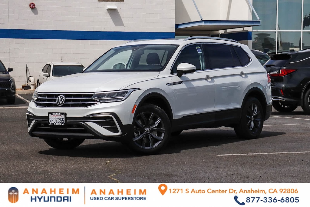 Used 2023 Volkswagen Tiguan SE SUV