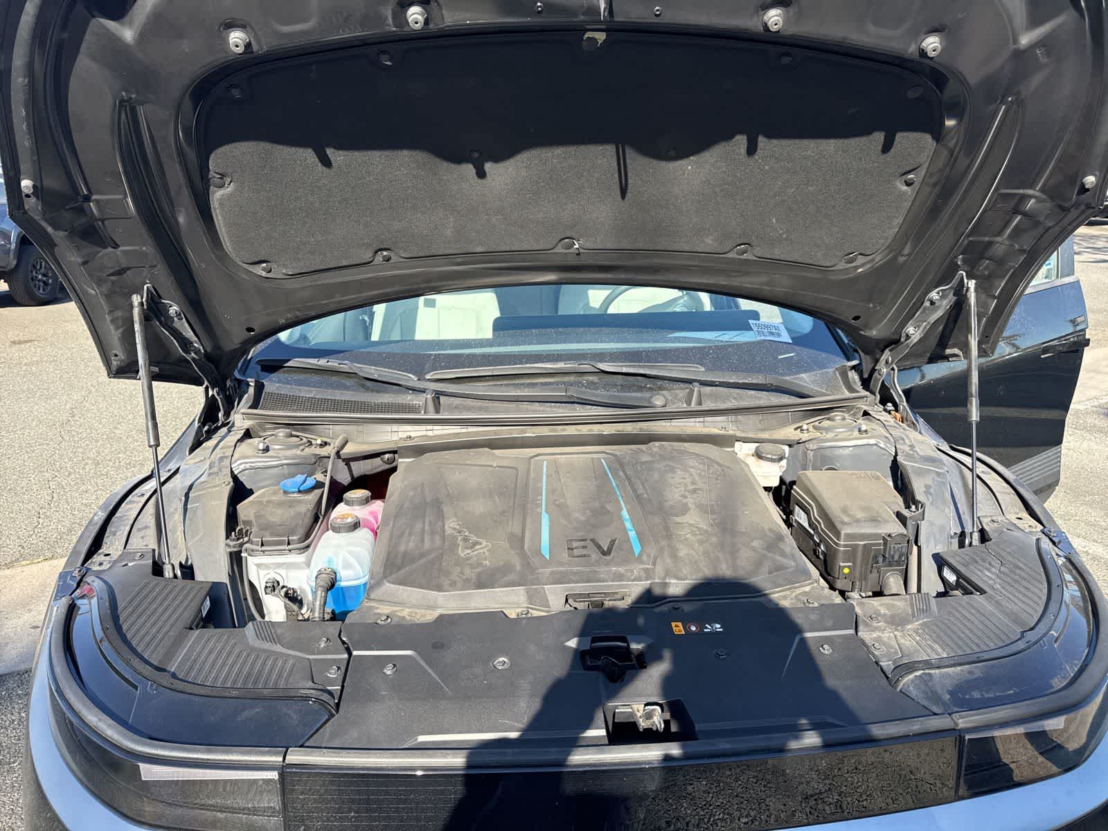 Thumbnail: 2023 Hyundai Ioniq 5 - 15