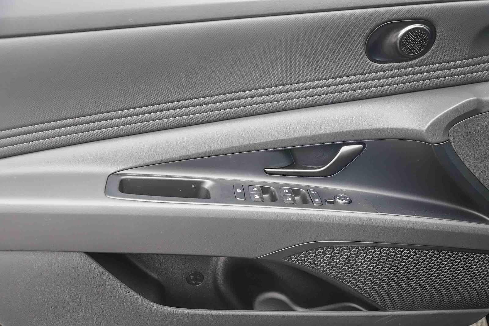 Thumbnail: 2026 Hyundai Elantra - 24