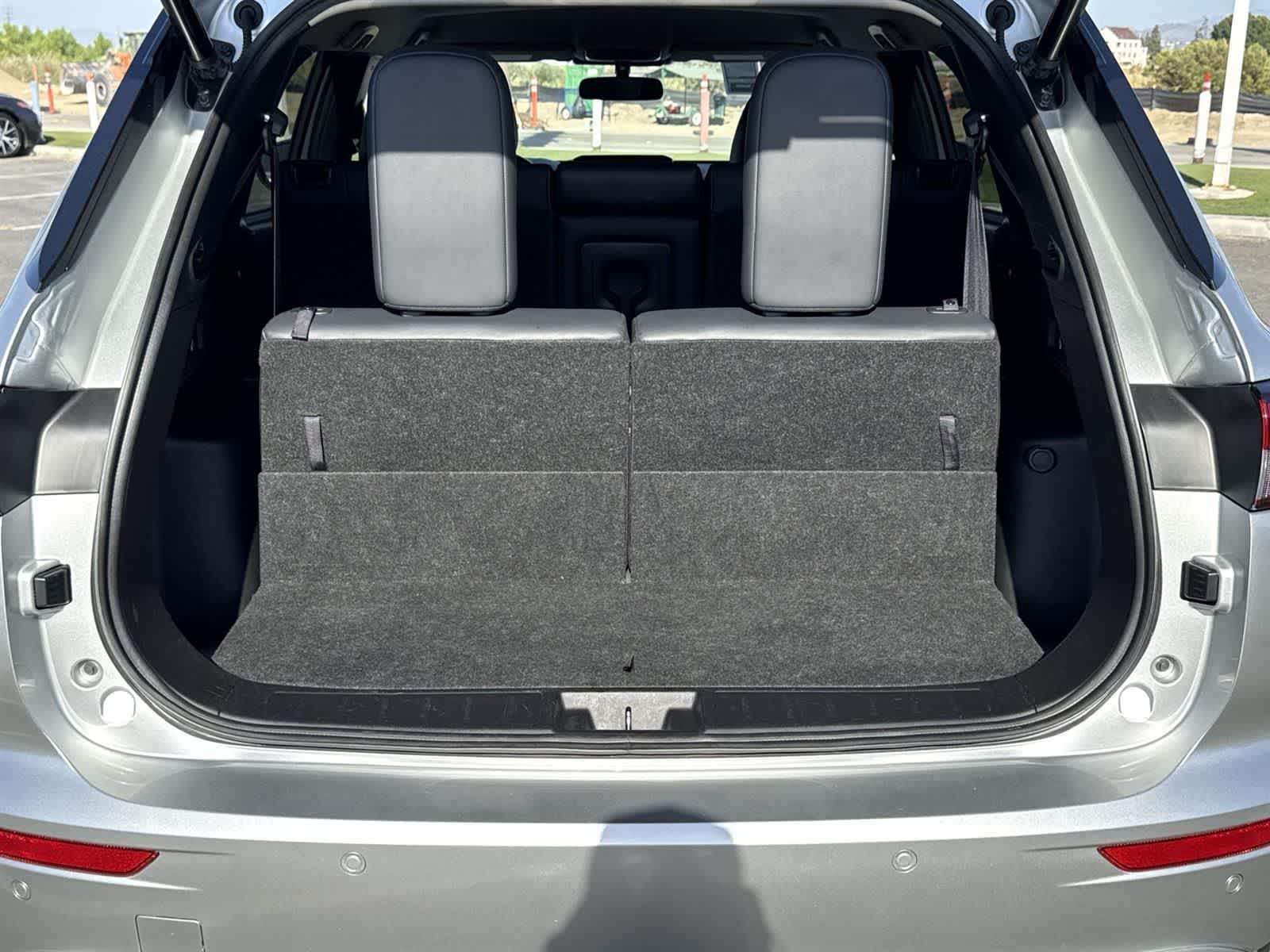 Thumbnail: 2024 Mitsubishi Outlander - 35