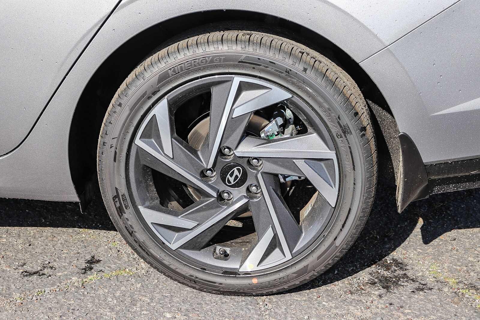 Thumbnail: 2026 Hyundai Elantra - 11