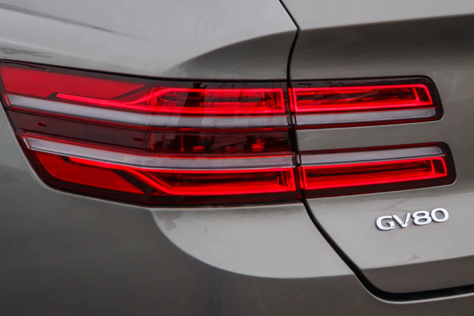 Thumbnail: 2021 Genesis GV80 - 9