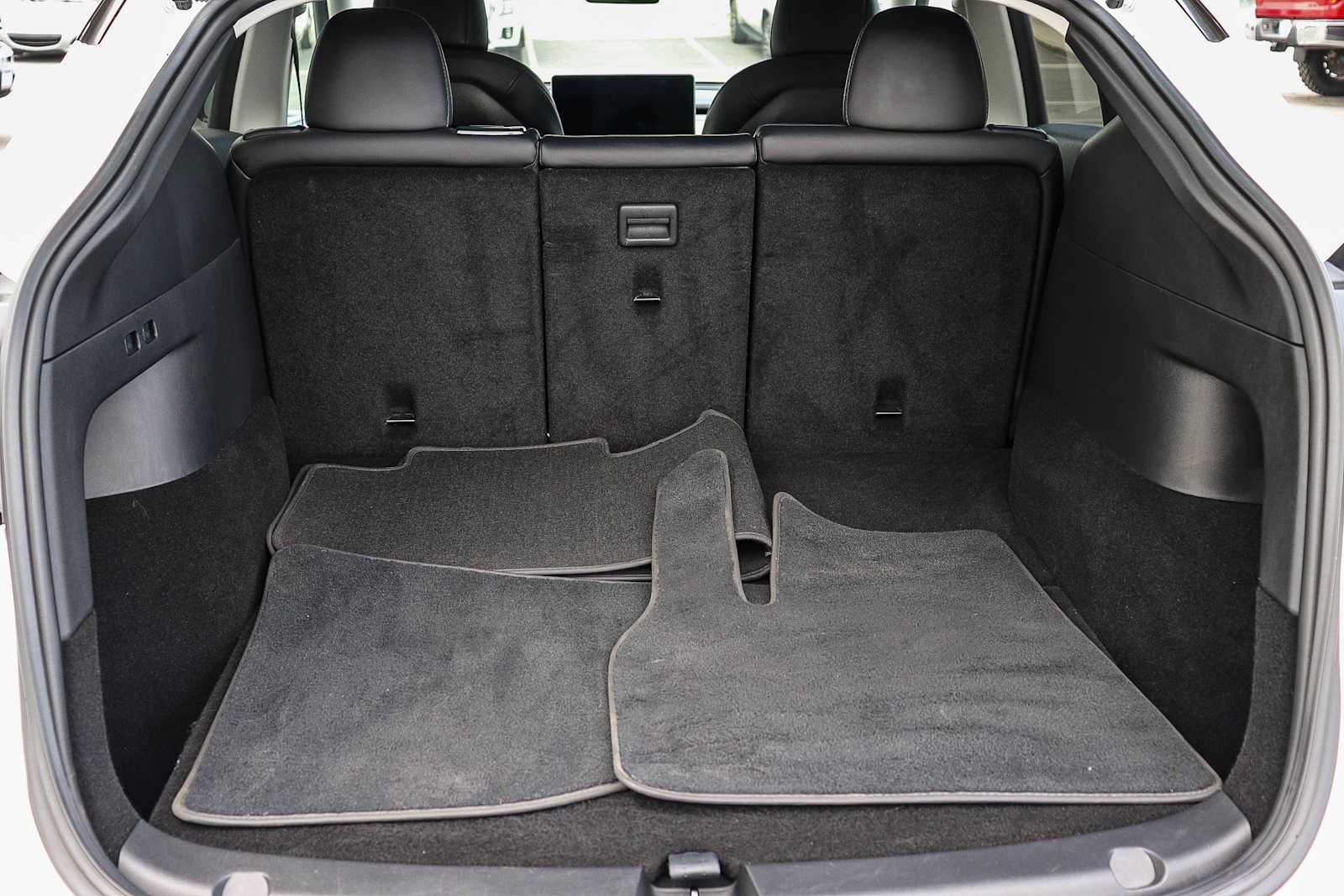 Thumbnail: 2020 Tesla Model Y - 17