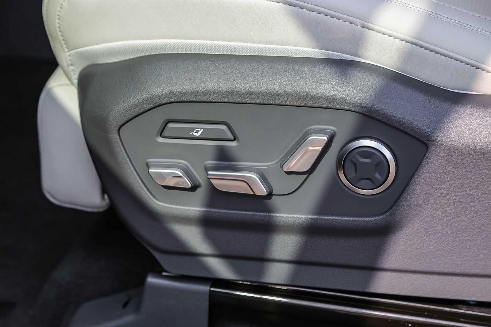 Thumbnail: 2026 Hyundai Santa Fe - 23