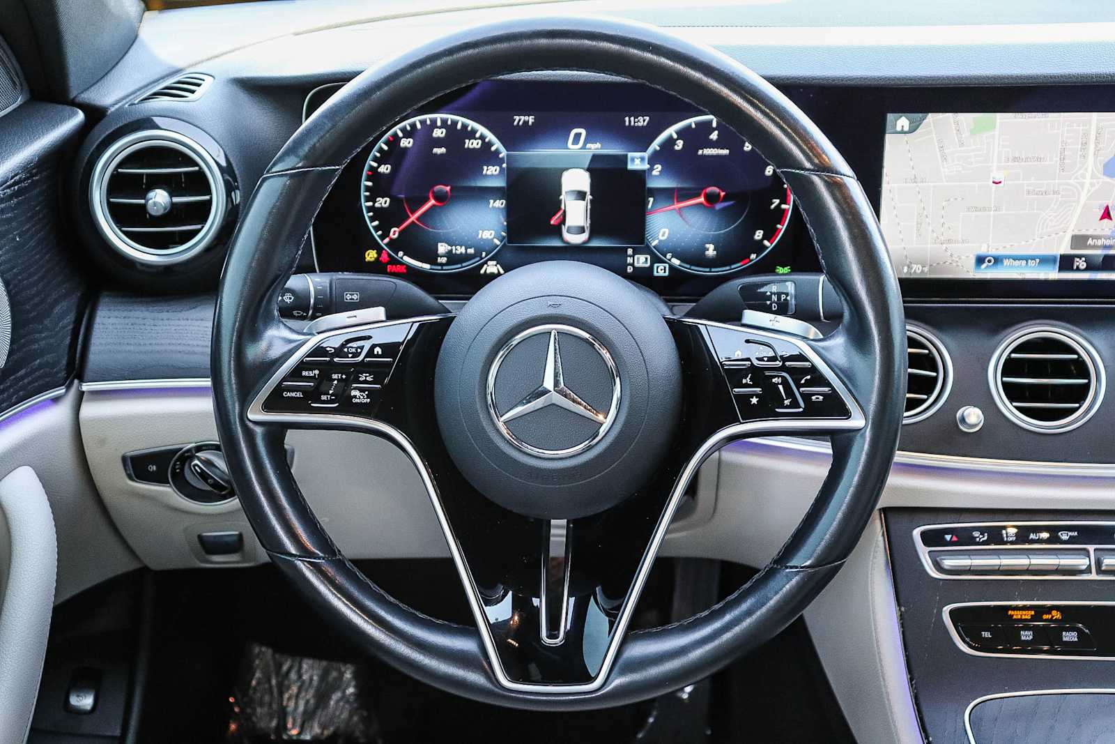 Thumbnail: 2021 Mercedes-Benz E-Class - 15