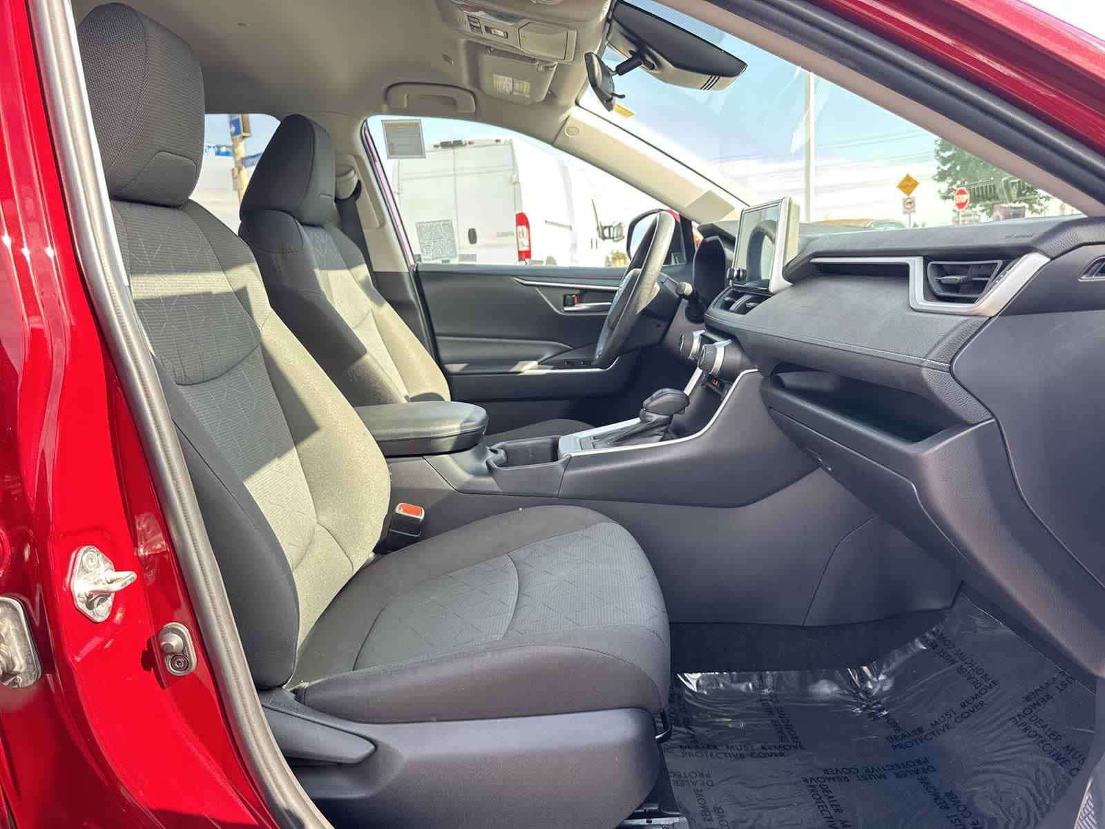 Thumbnail: 2023 Toyota RAV4 - 37