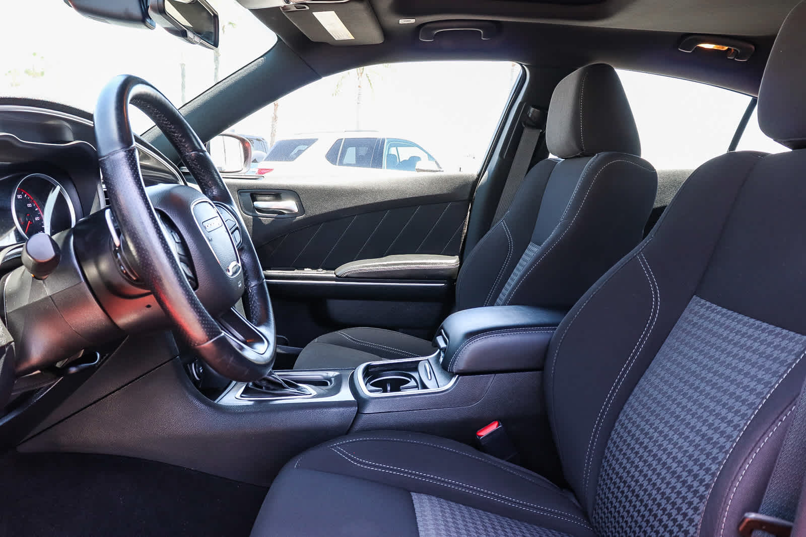 Thumbnail: 2022 Dodge Charger - 25