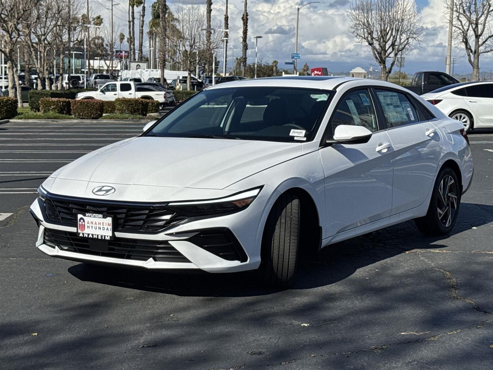 Thumbnail: 2025 Hyundai Elantra - 6