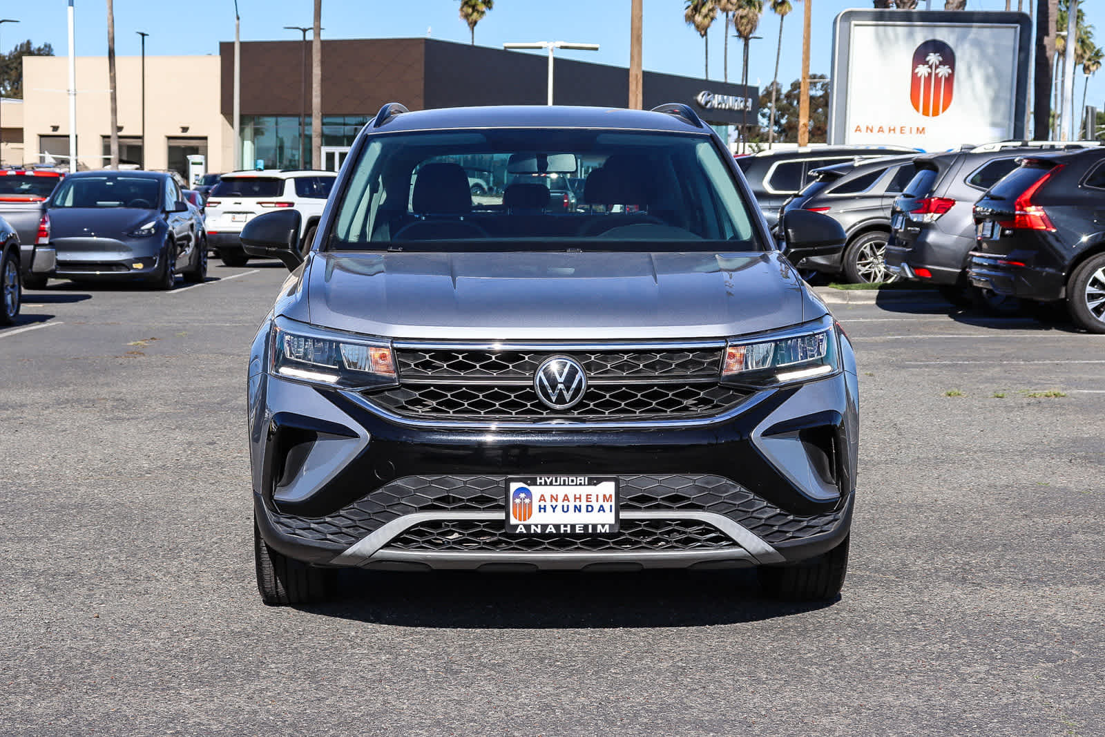 Thumbnail: 2022 Volkswagen Taos - 2