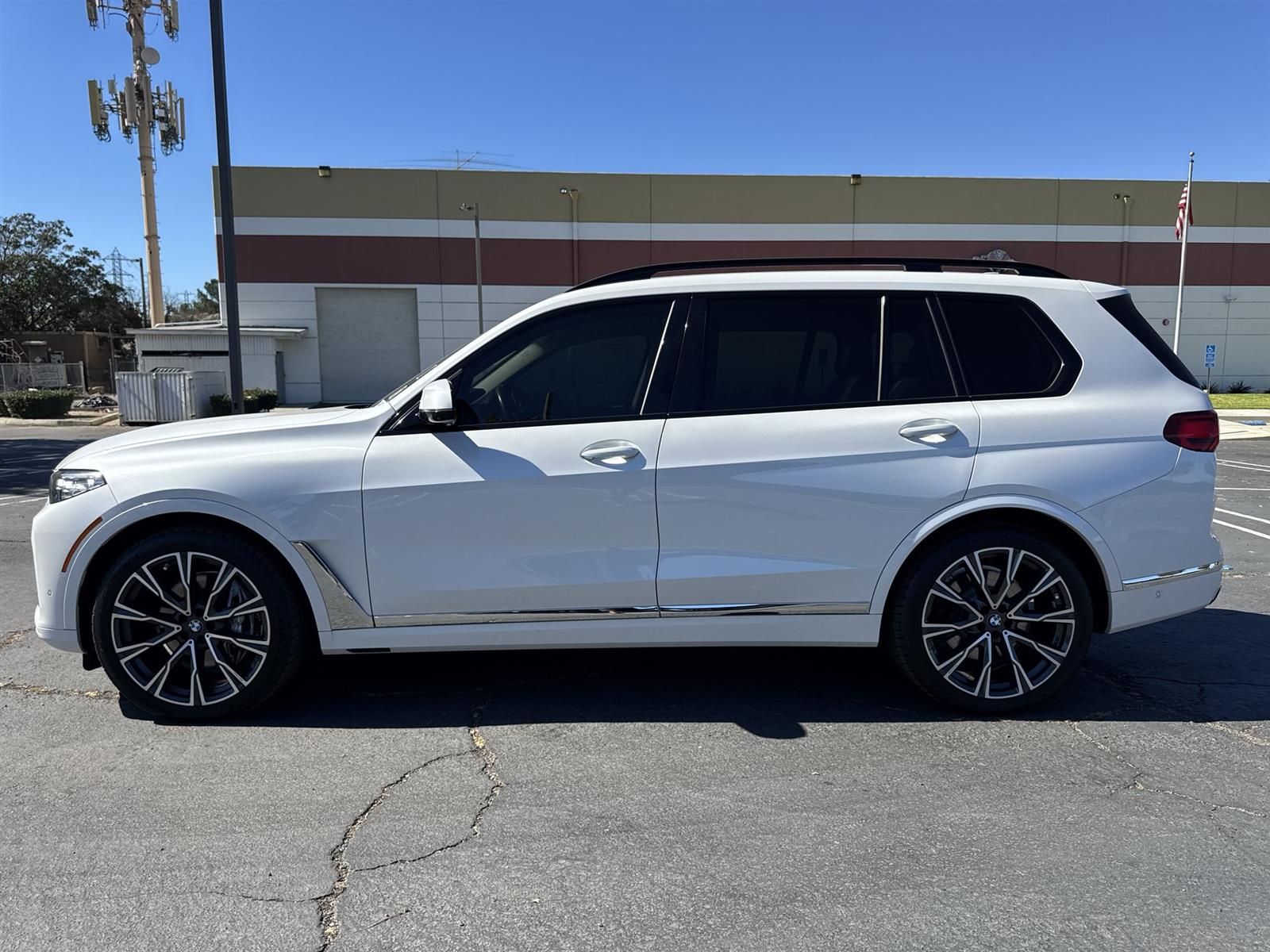 Thumbnail: 2022 BMW X7 - 5