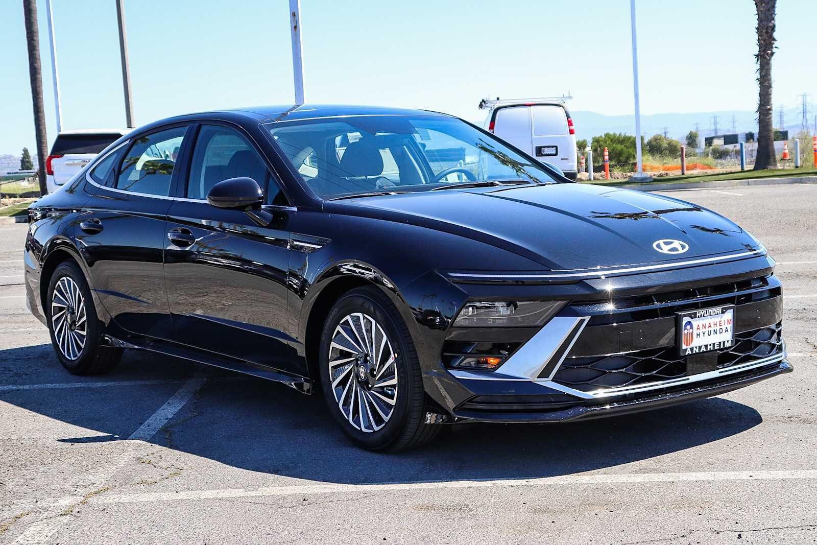 Thumbnail: 2026 Hyundai Sonata - 3