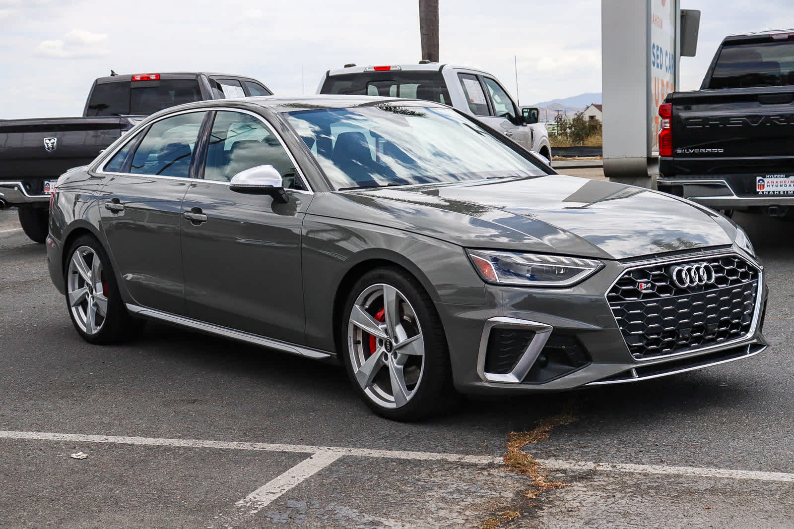 Thumbnail: 2023 Audi S4 - 3