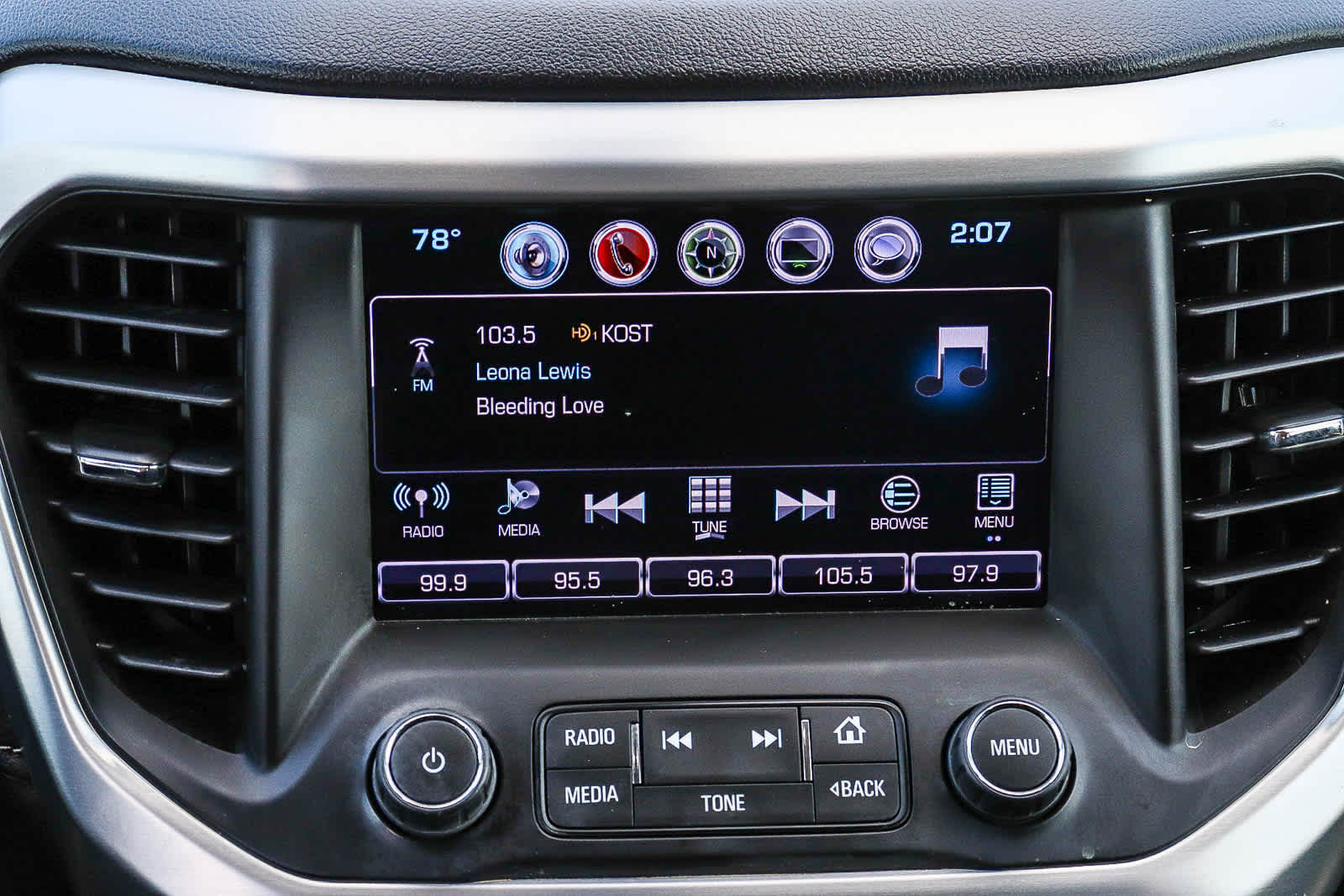 Thumbnail: 2018 GMC Acadia - 15