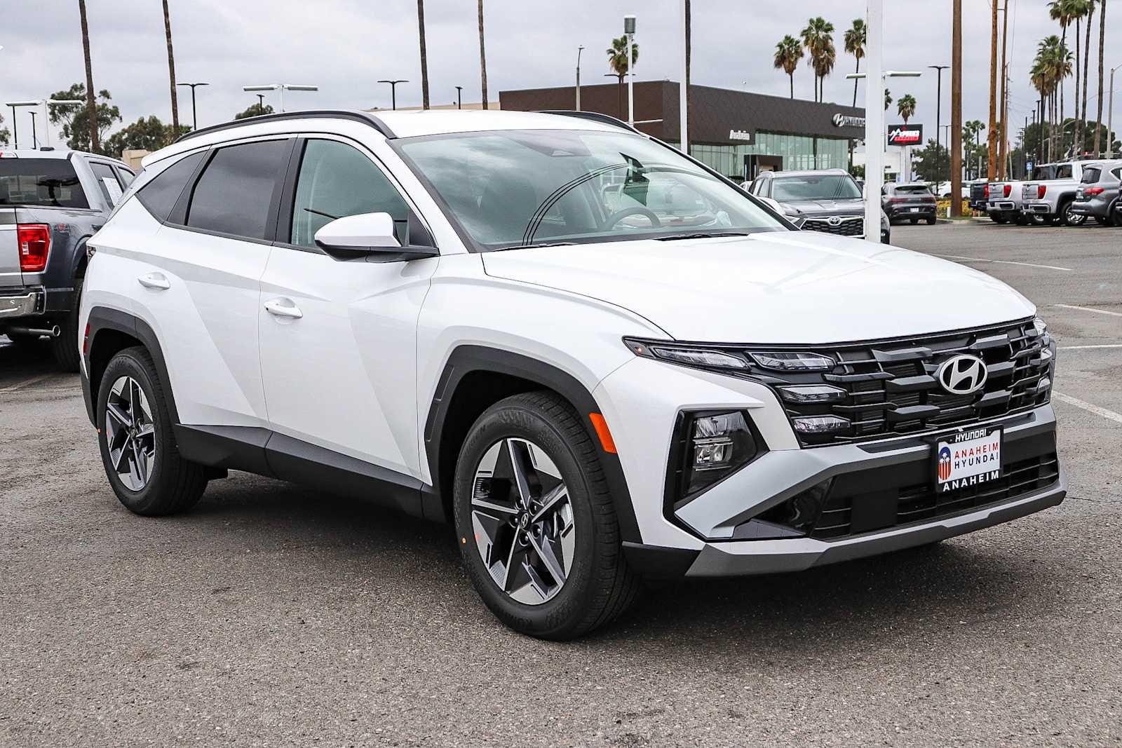 Thumbnail: 2026 Hyundai Tucson - 3