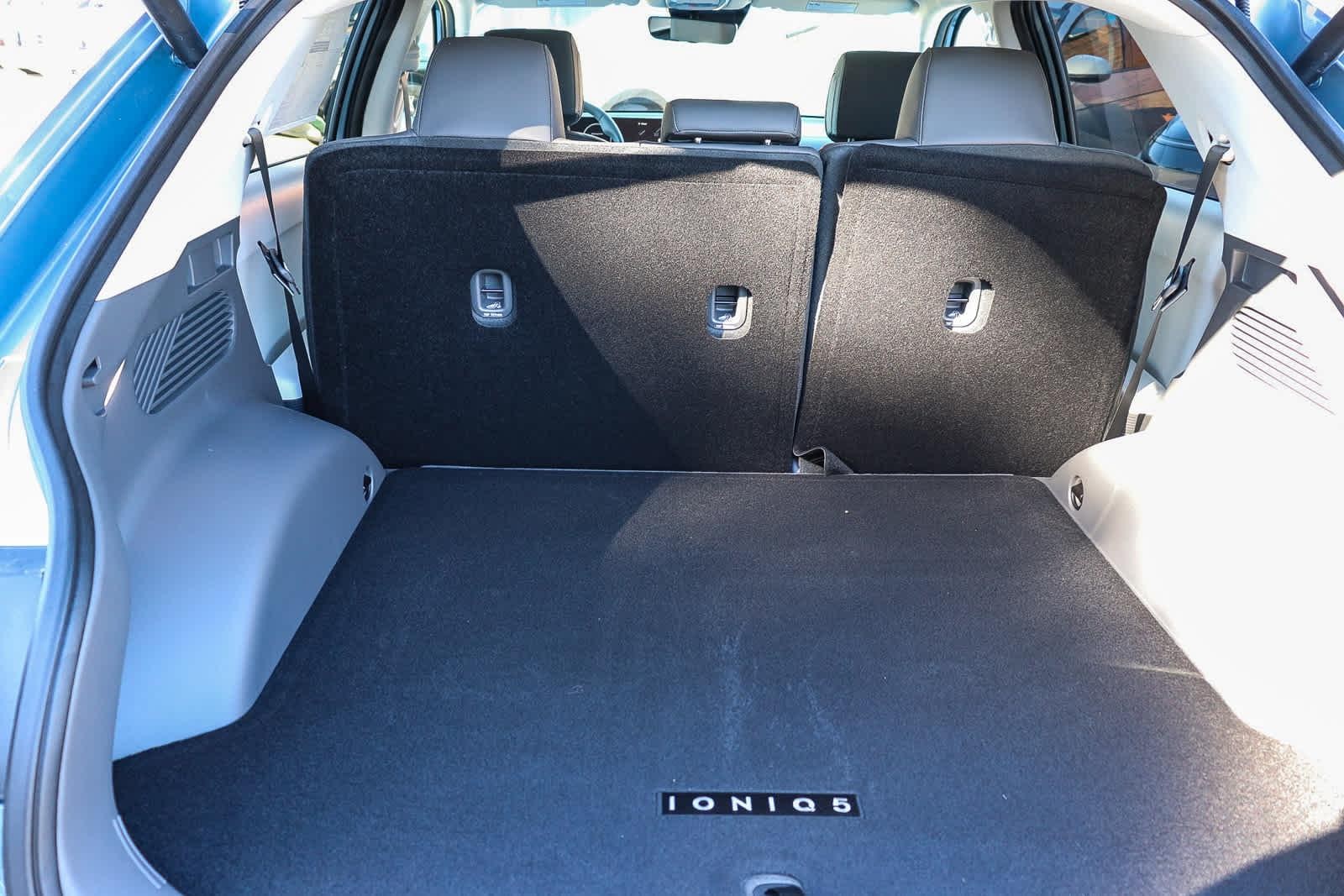 Thumbnail: 2026 Hyundai Ioniq 5 - 23