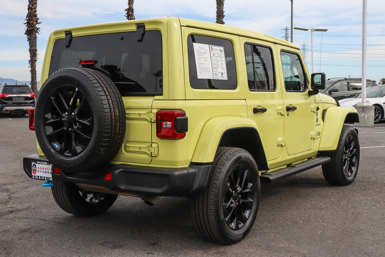 Thumbnail: 2023 Jeep Wrangler - 7