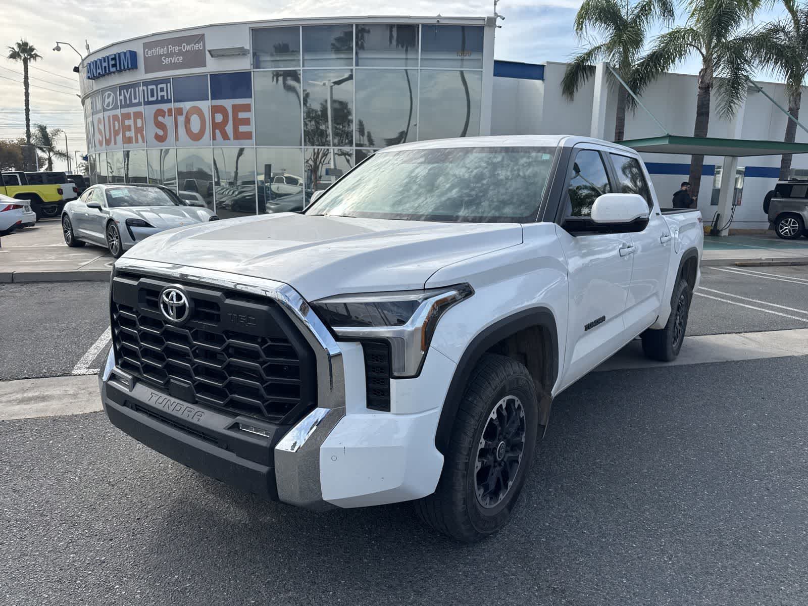 Thumbnail: 2024 Toyota Tundra - 8