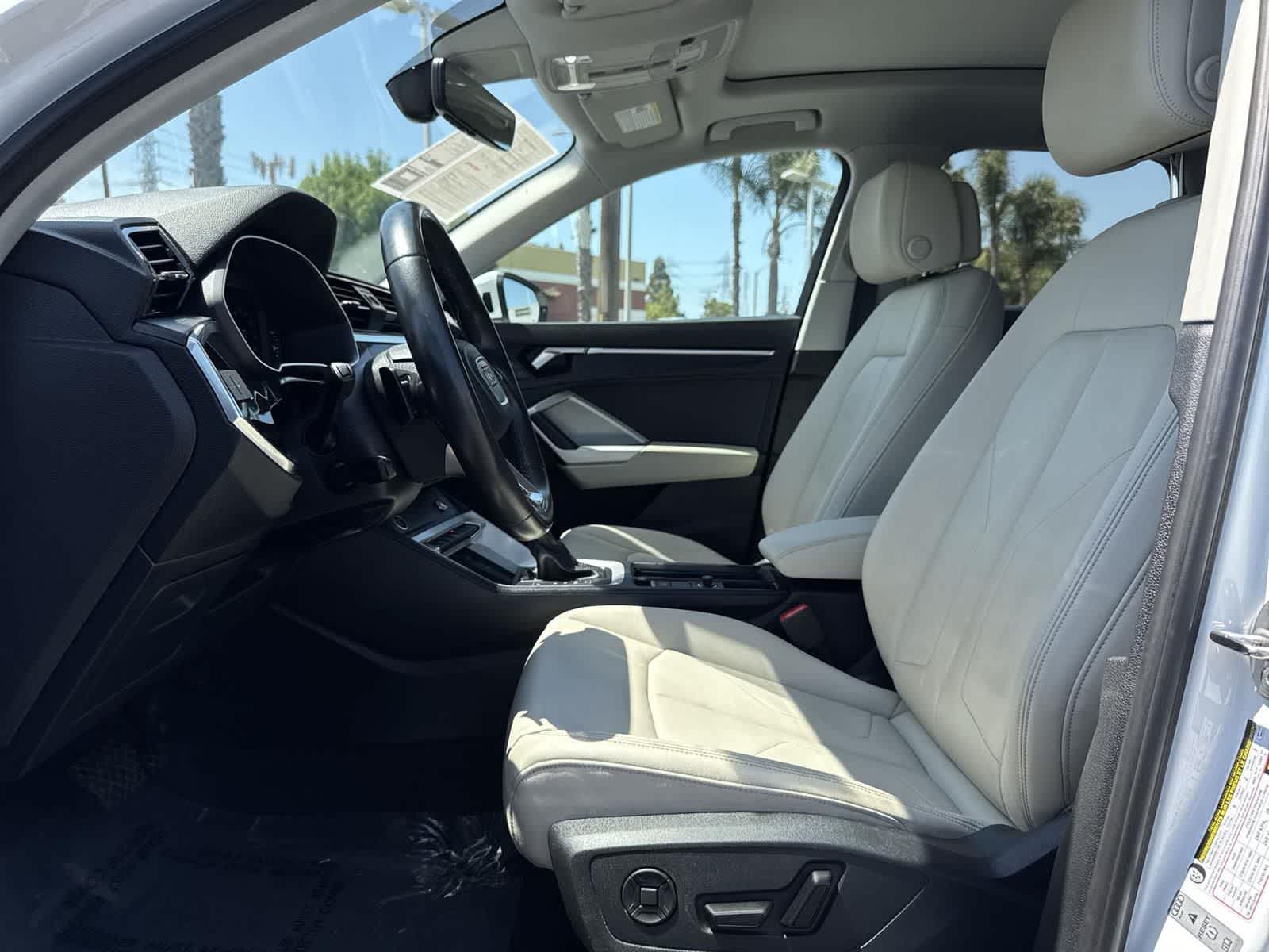 Thumbnail: 2024 Audi Q3 - 22