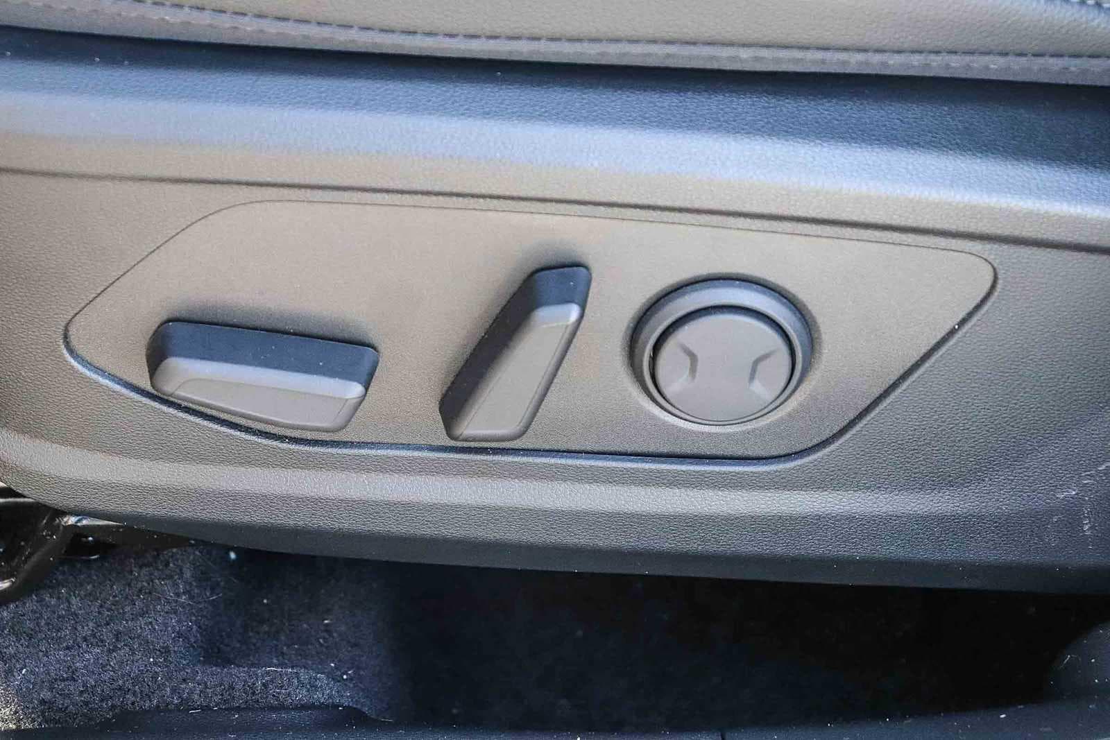 Thumbnail: 2025 Hyundai Santa Cruz - 24