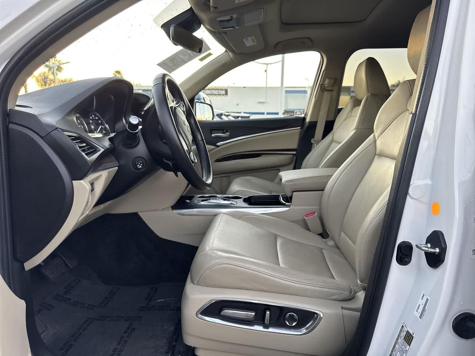 Thumbnail: 2019 Acura MDX - 2