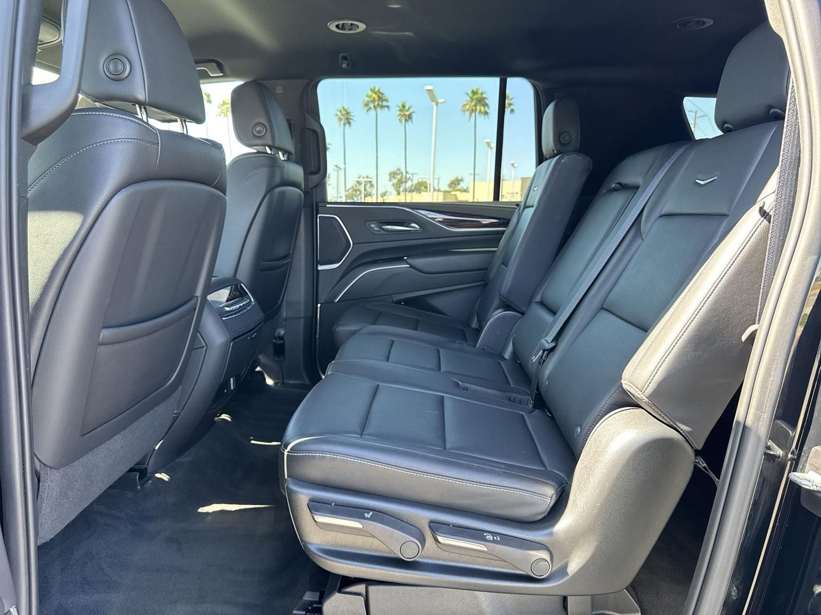 Thumbnail: 2023 Cadillac Escalade - 26