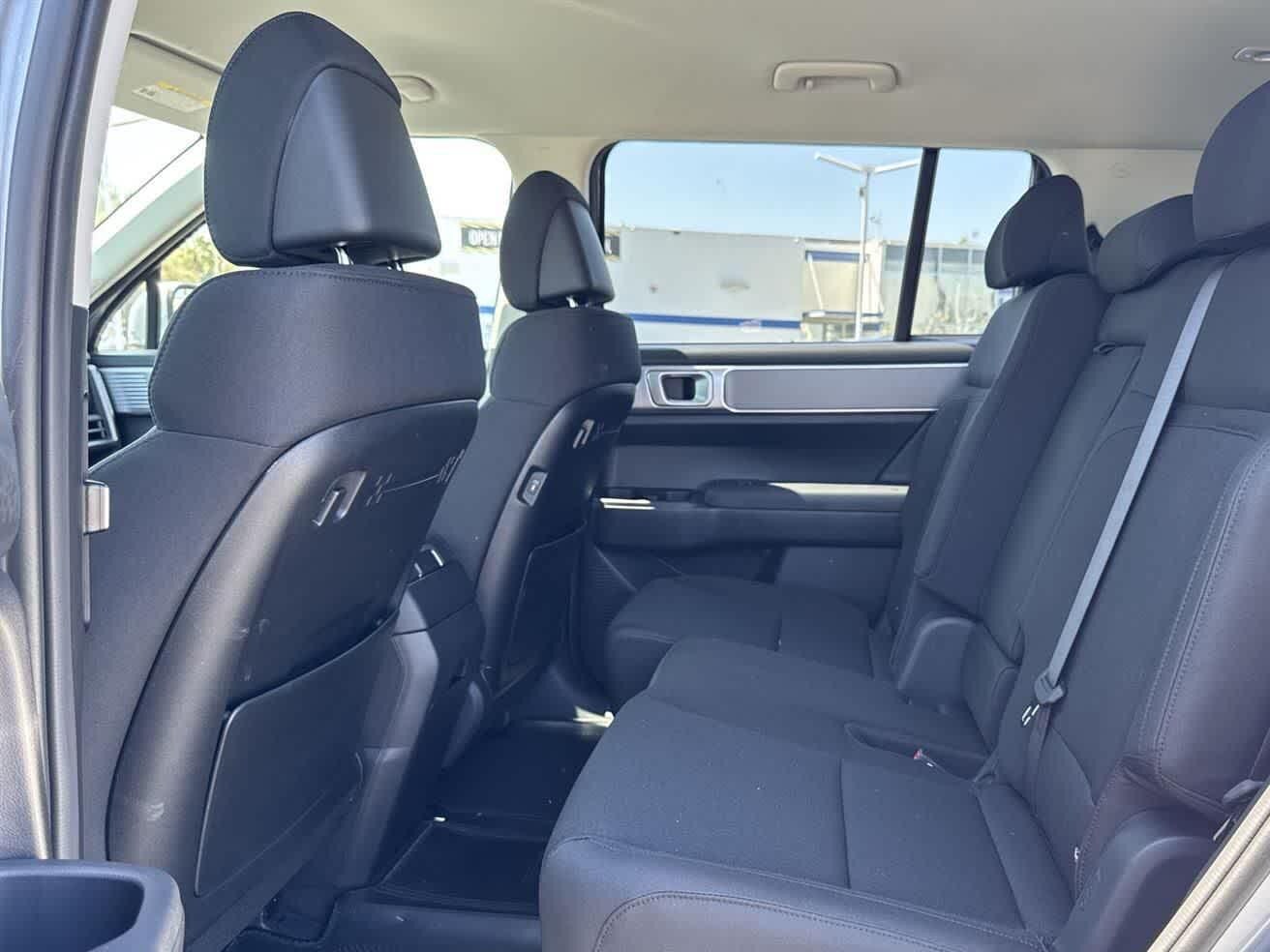 Thumbnail: 2026 Hyundai Santa Fe - 32