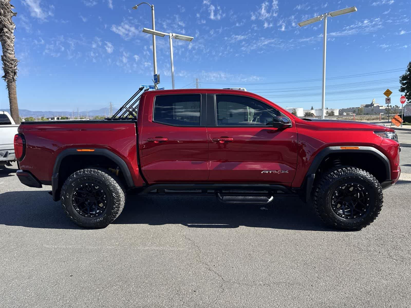 Thumbnail: 2023 GMC Canyon - 3