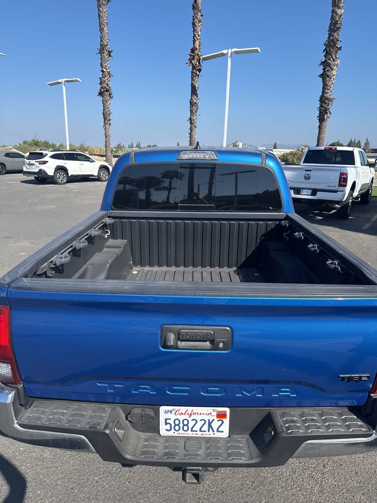 Thumbnail: 2018 Toyota Tacoma - 5