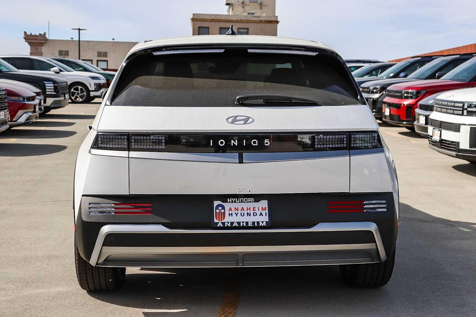 Thumbnail: 2026 Hyundai Ioniq 5 - 7