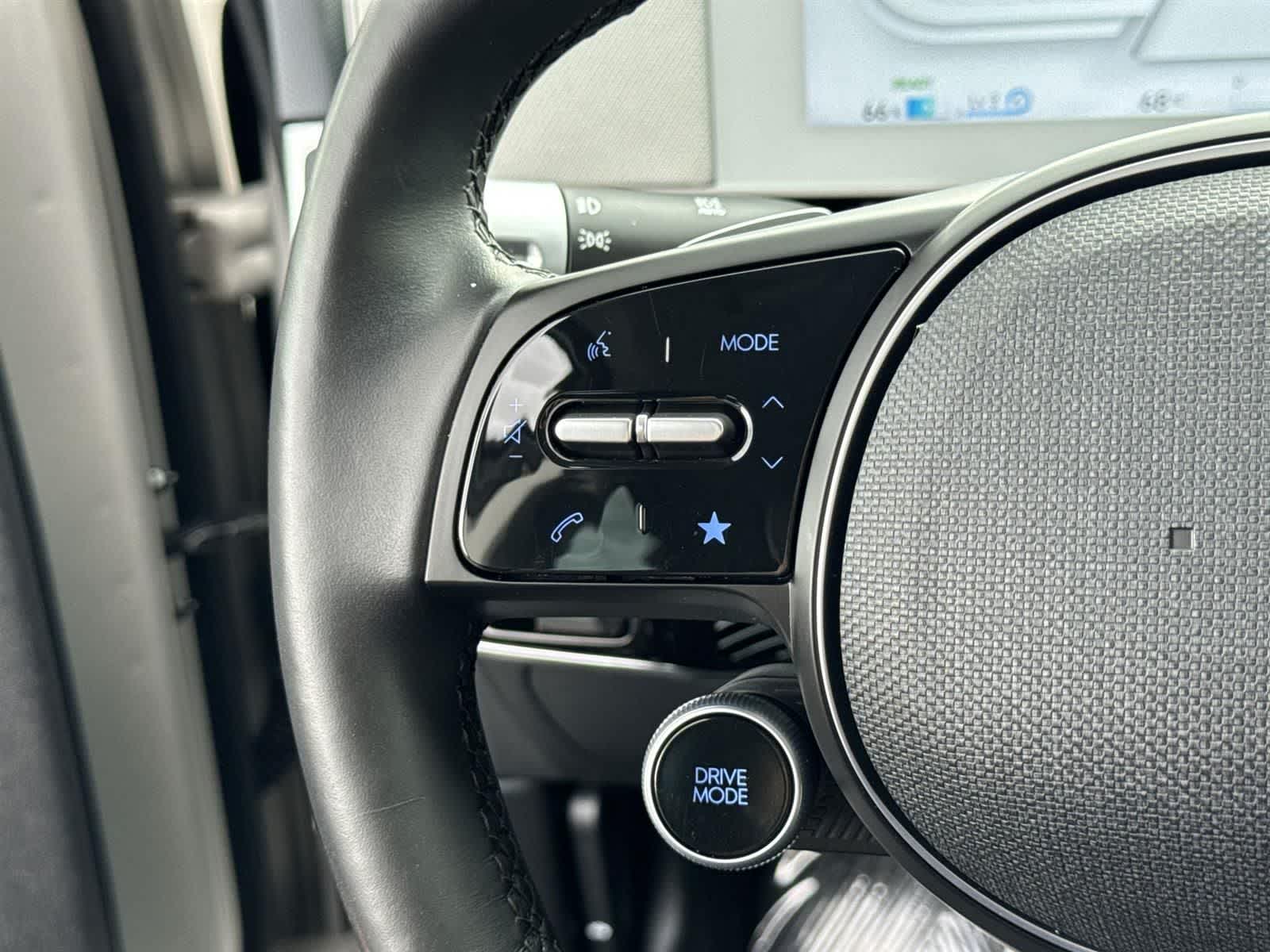 Thumbnail: 2023 Hyundai Ioniq 5 - 10