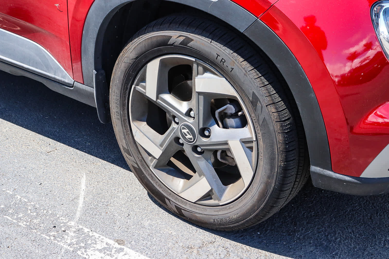 2023 Hyundai Venue SEL photo 4