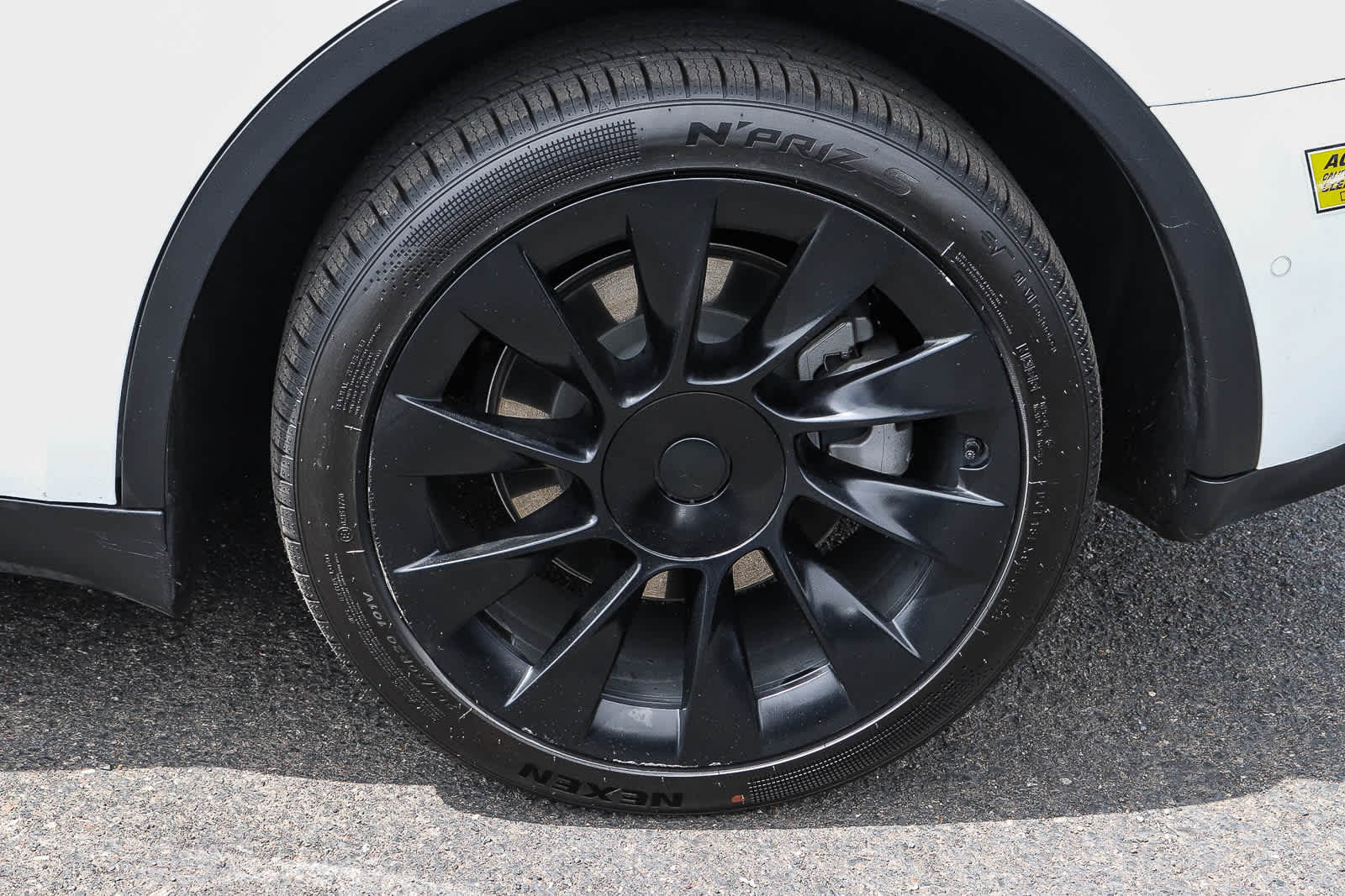 Thumbnail: 2022 Tesla Model Y - 12