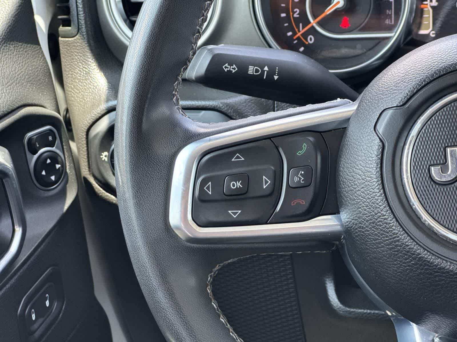 Thumbnail: 2023 Jeep Gladiator - 10