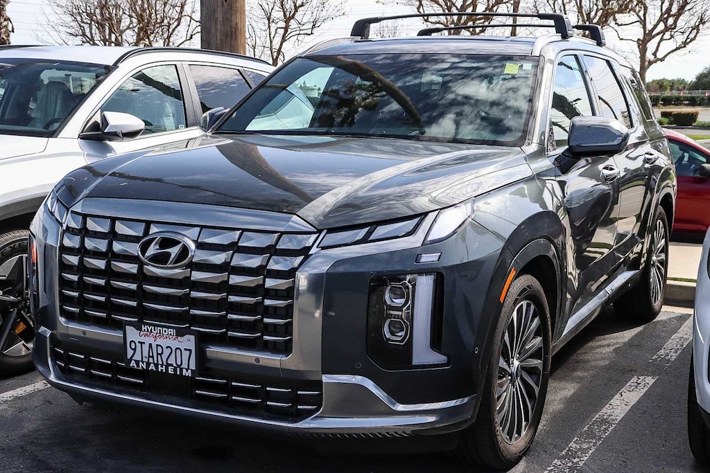 Certified 2025 Hyundai Palisade Calligraphy SUV