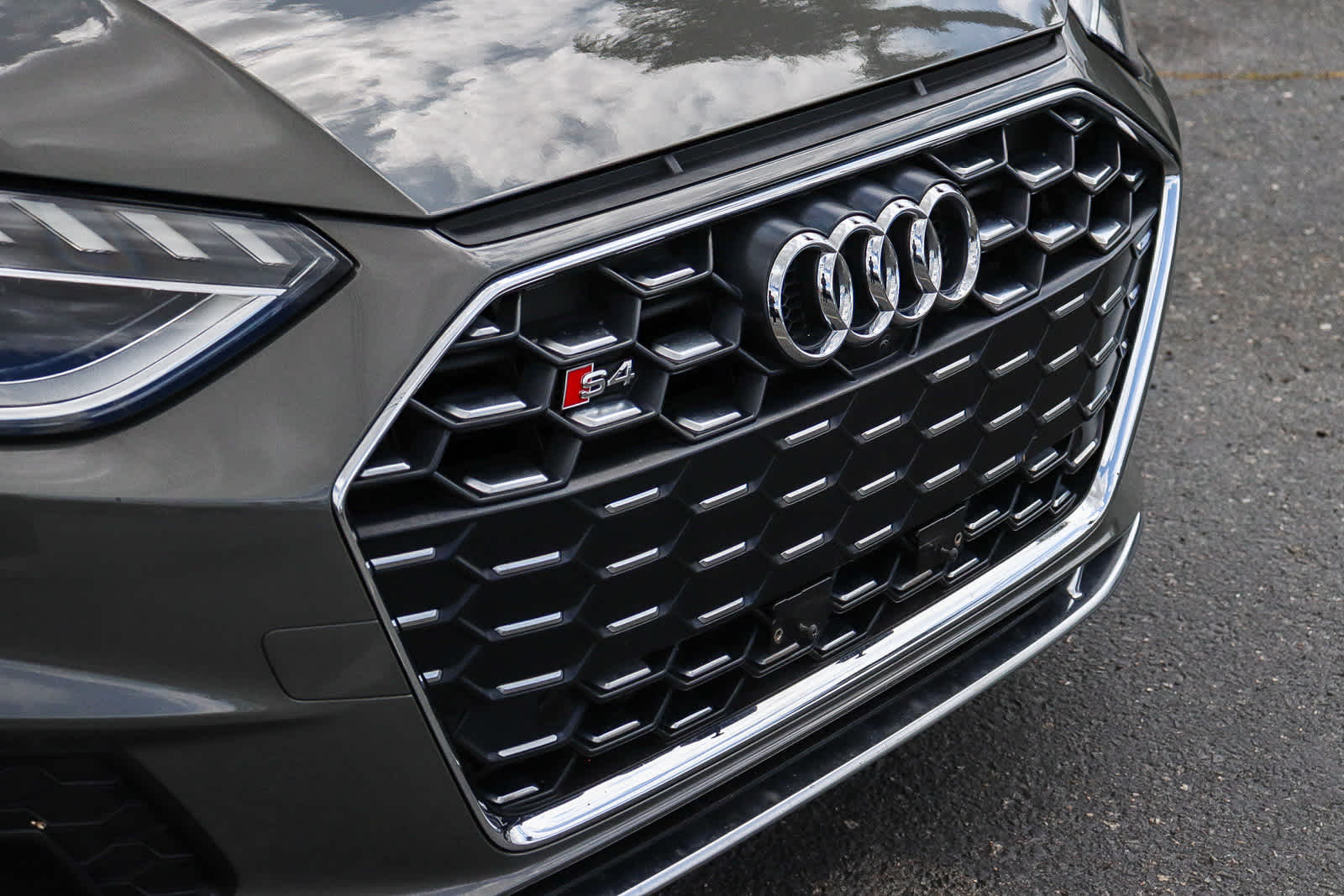 Thumbnail: 2023 Audi S4 - 5