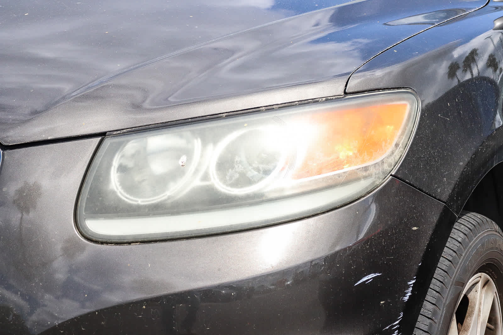 Thumbnail: 2012 Hyundai Santa Fe - 2
