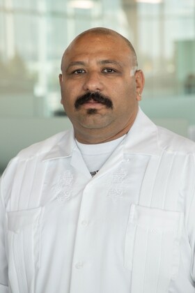 Staff member Junior Reyes from ID_61f10f