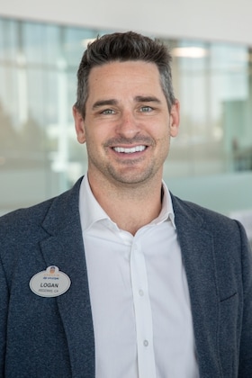 Staff member Logan McShane from ID_b5b7c5