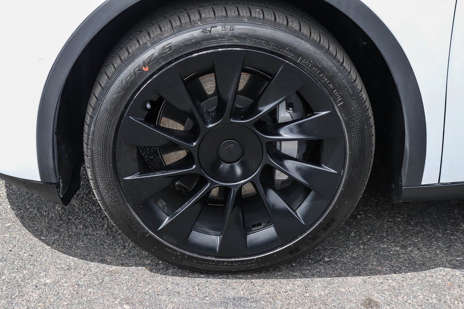 Thumbnail: 2022 Tesla Model Y - 13
