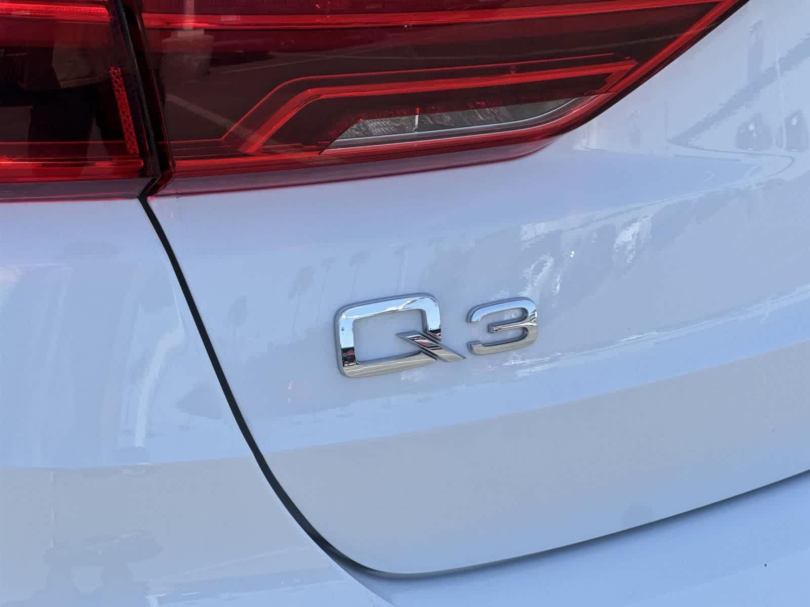 Thumbnail: 2024 Audi Q3 - 35