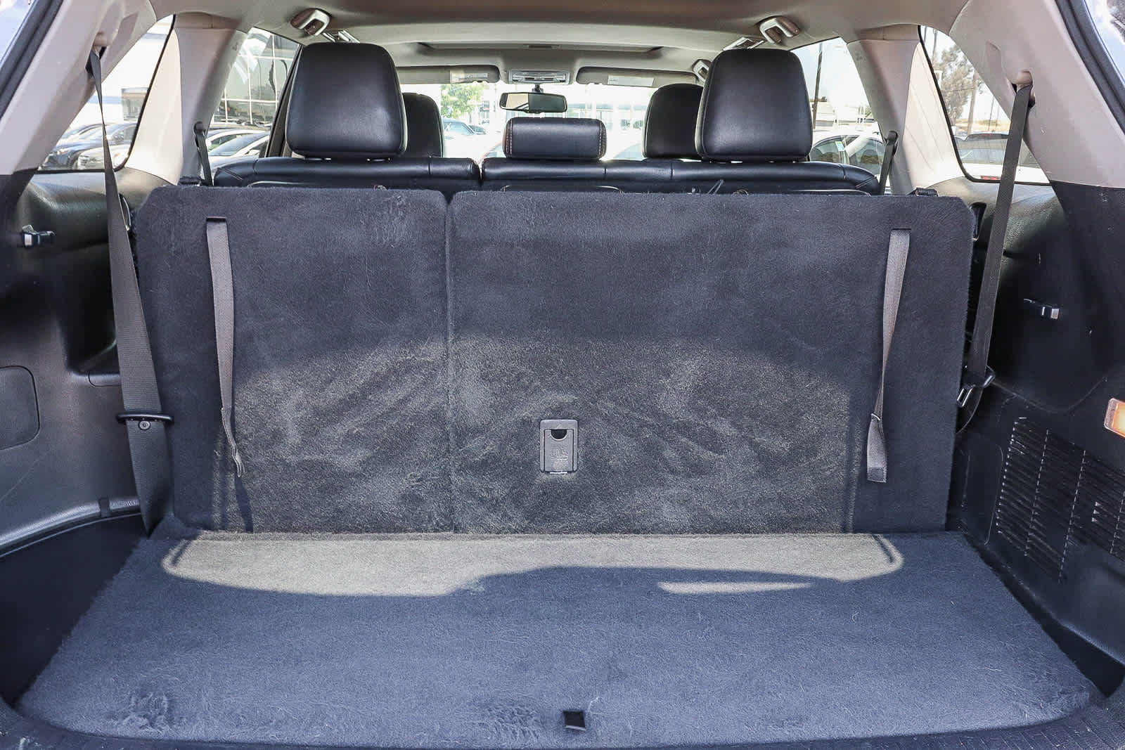 Thumbnail: 2016 Toyota Highlander - 22