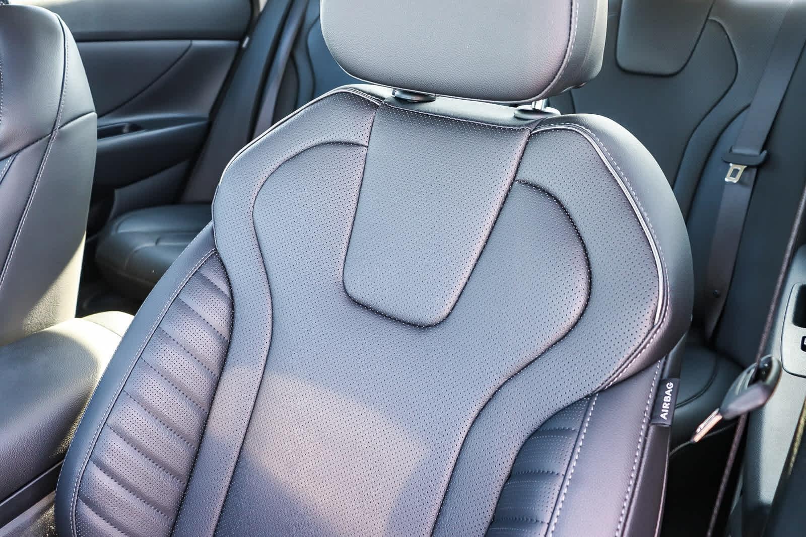 Thumbnail: 2025 Hyundai Elantra - 27