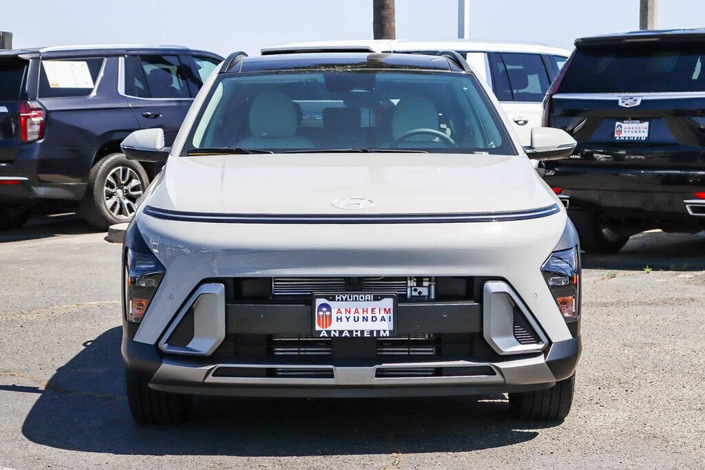 New 2026 Hyundai Kona Limited FWD SUV