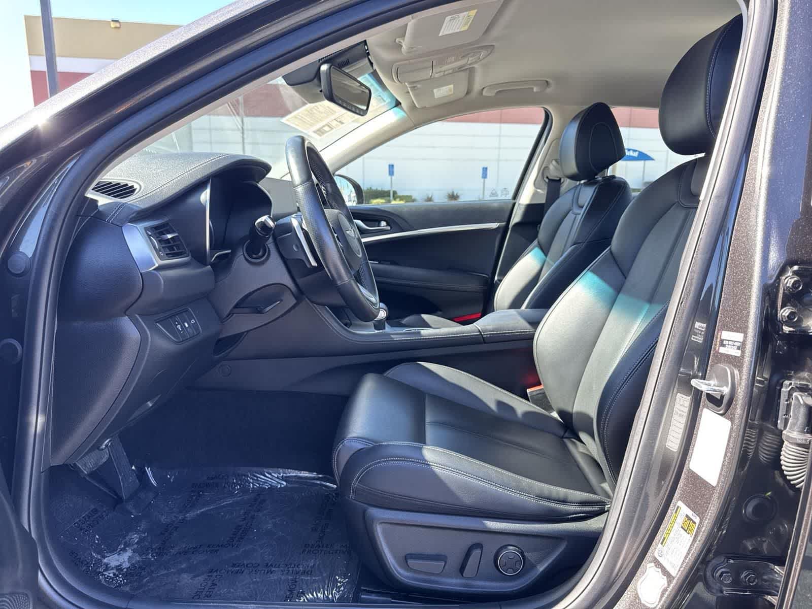 Thumbnail: 2023 Genesis G70 - 22