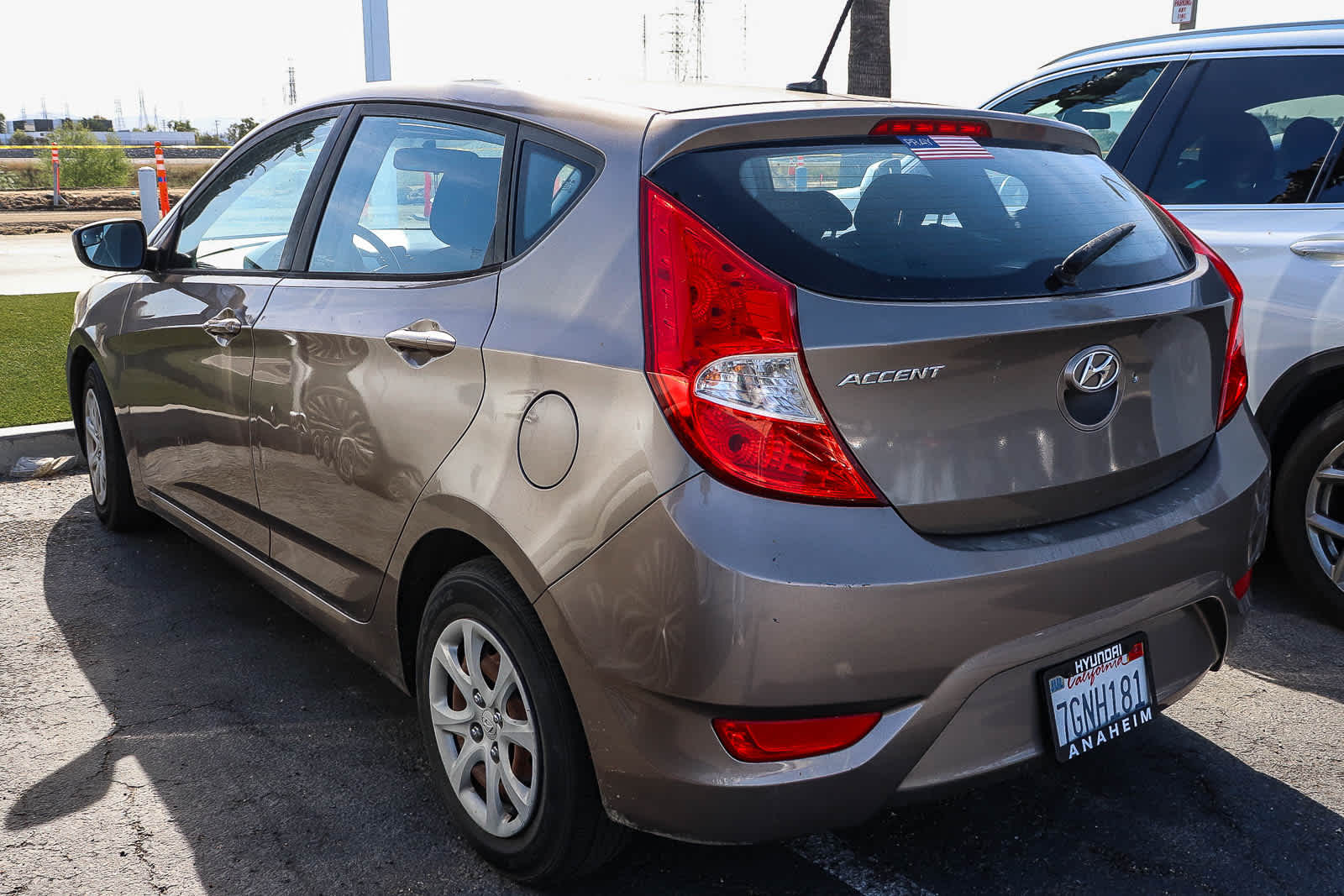 Thumbnail: 2014 Hyundai Accent - 3