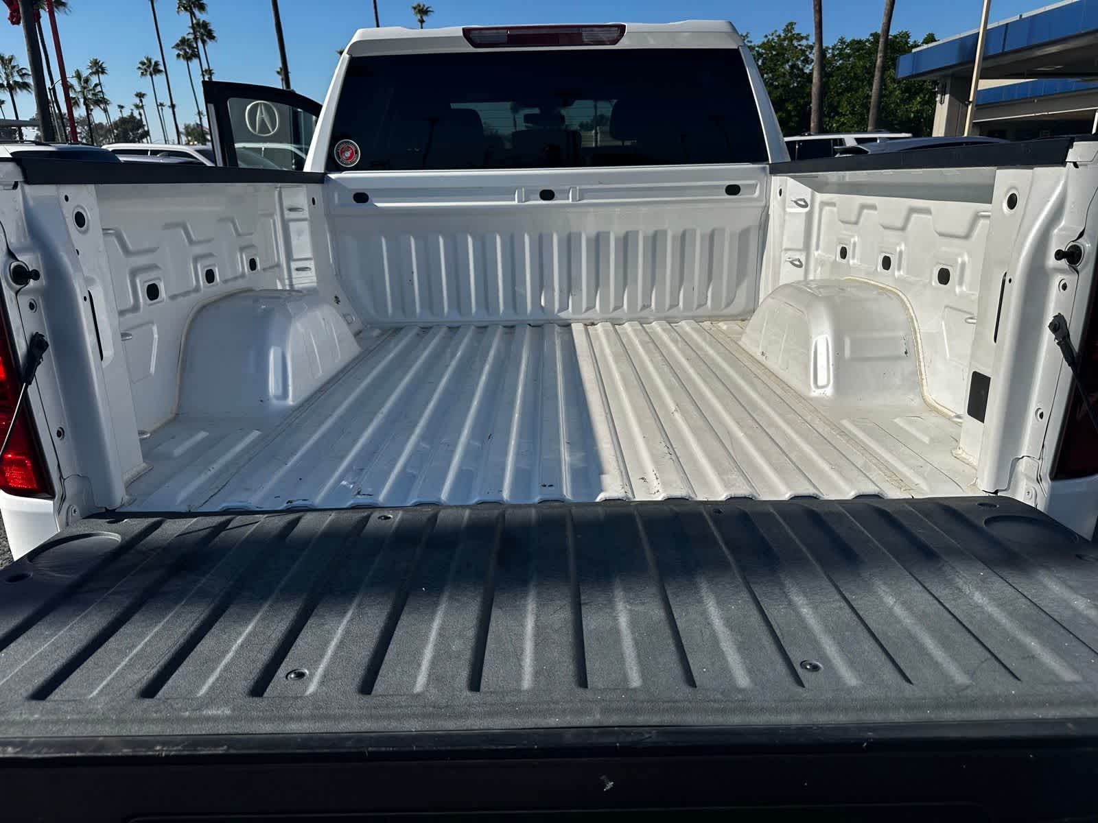 Thumbnail: 2021 Chevrolet Silverado 1500 - 15