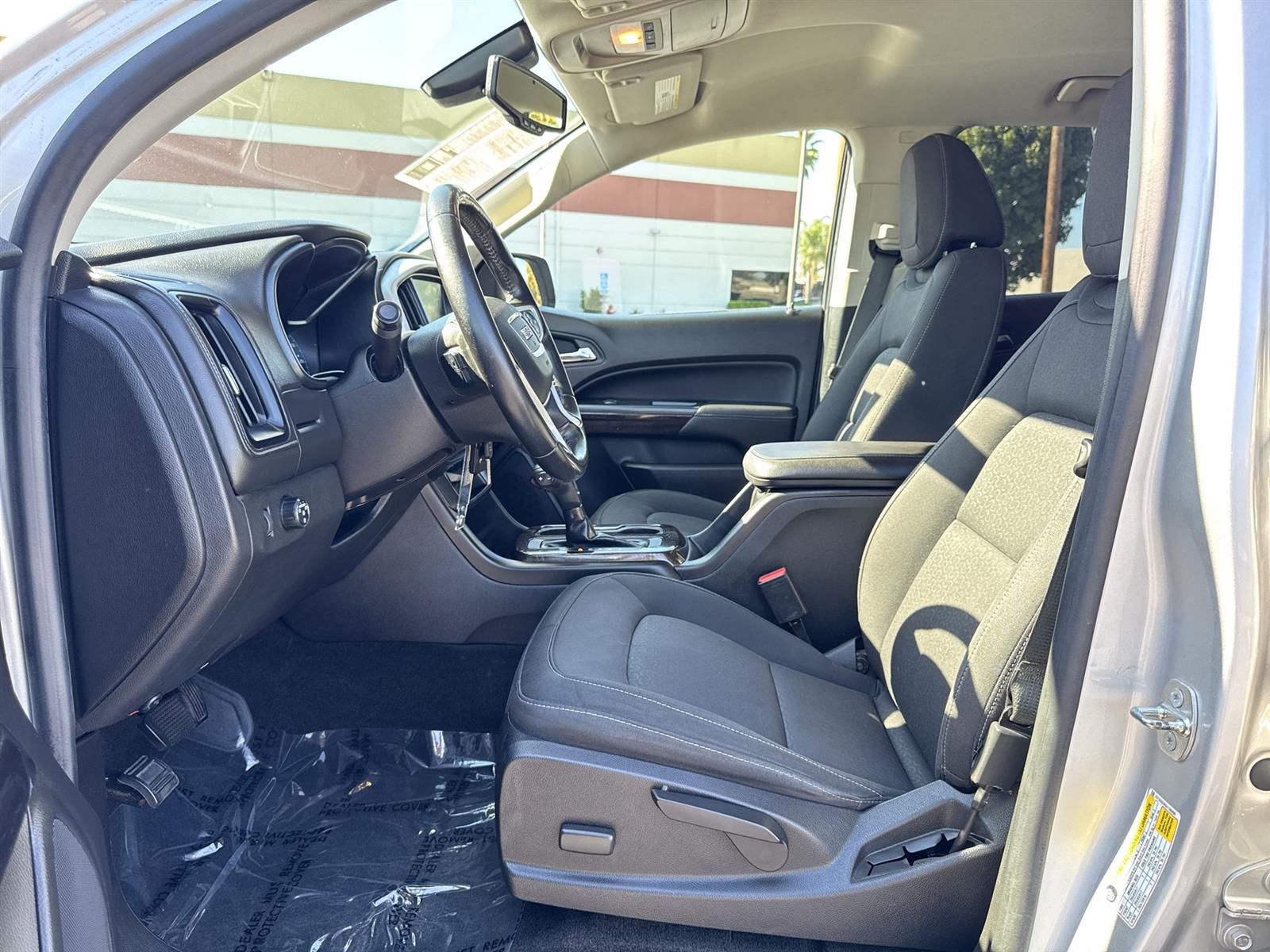 Thumbnail: 2018 GMC Canyon - 21