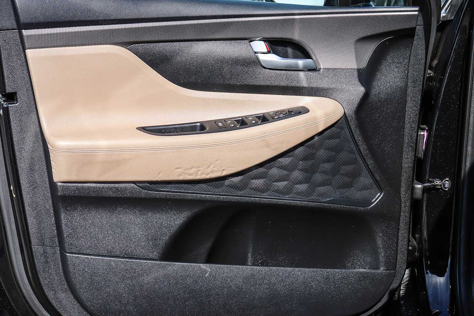 Thumbnail: 2020 Hyundai Santa Fe - 22