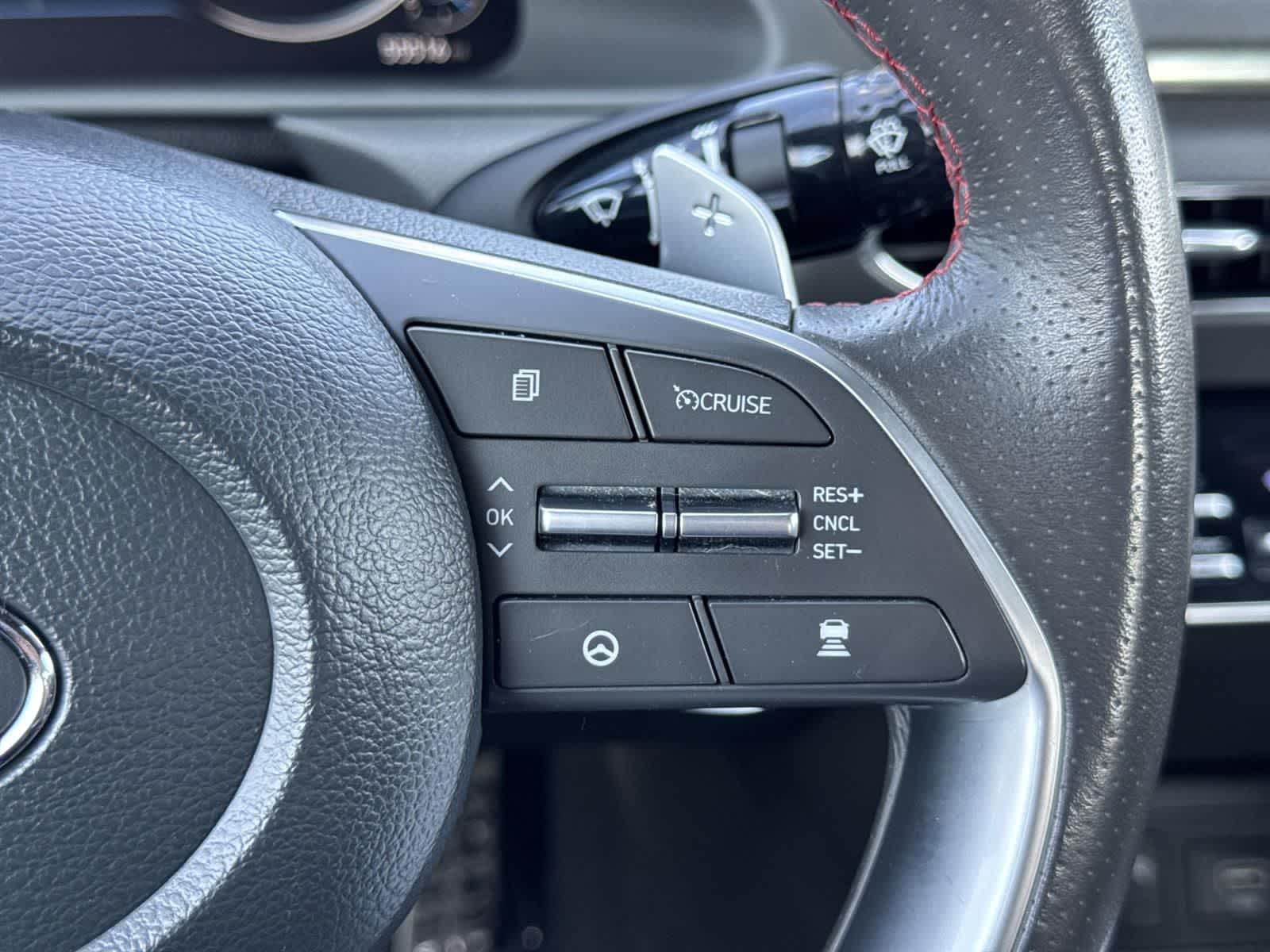 Thumbnail: 2023 Hyundai Sonata - 12